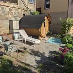 Urlaubsmagie - Ferienwohnung Frischluft - Sauna & Saisonaler Pool Apartment Sebnitz
