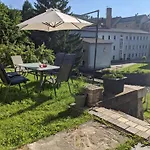 Urlaubsmagie - Ferienwohnung Frischluft - Sauna & Saisonaler Pool Apartment