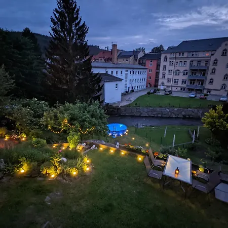 Apartamento Urlaubsmagie - Ferienwohnung Frischluft - Sauna & Saisonaler Pool