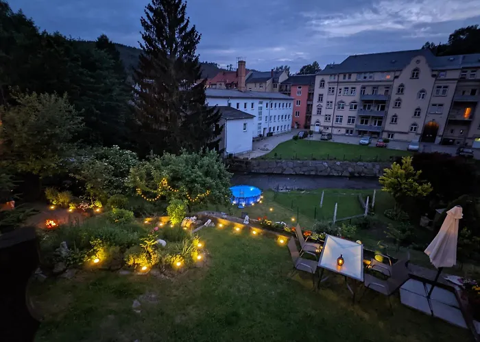 Apartamento Urlaubsmagie - Ferienwohnung Frischluft - Sauna & Saisonaler Pool