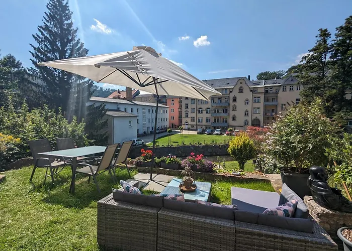 Urlaubsmagie - Ferienwohnung Frischluft - Sauna & Saisonaler Pool Apartamento Sebnitz